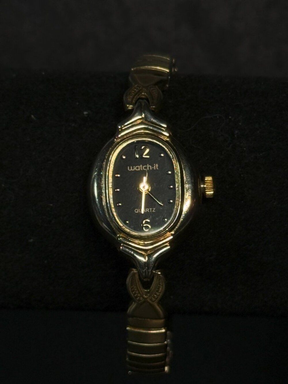 Watch-It Women’s Quartz Watch Black Dial Gold Tone M.Z. Berger Japan Movt